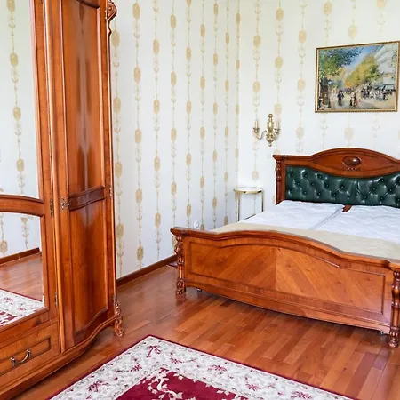 Lejlighed Elegance Apartman *
