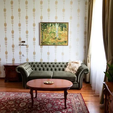 Elegance Apartman Lejlighed